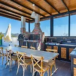 5 Bedroom Luxury With Private Pool Hot Tub 빌라