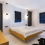 빌라 5 Bedroom Luxury With Private Pool Hot Tub *