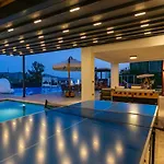 빌라 5 Bedroom Luxury With Private Pool Hot Tub *