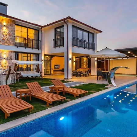 Kas 5 Bedroom Luxury With Private Pool Hot Tub *