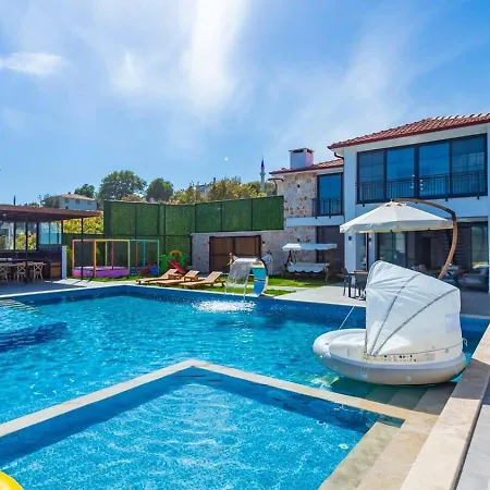 Kas 5 Bedroom Luxury With Private Pool Hot Tub Villa *