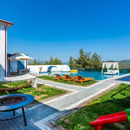Kas 5 Bedroom Luxury With Private Pool Hot Tub Villa *