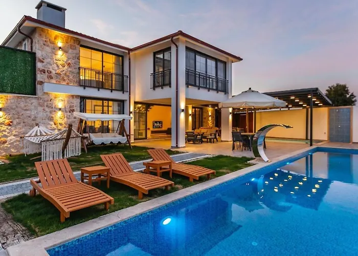 Kas 5 Bedroom Luxury With Private Pool Hot Tub *