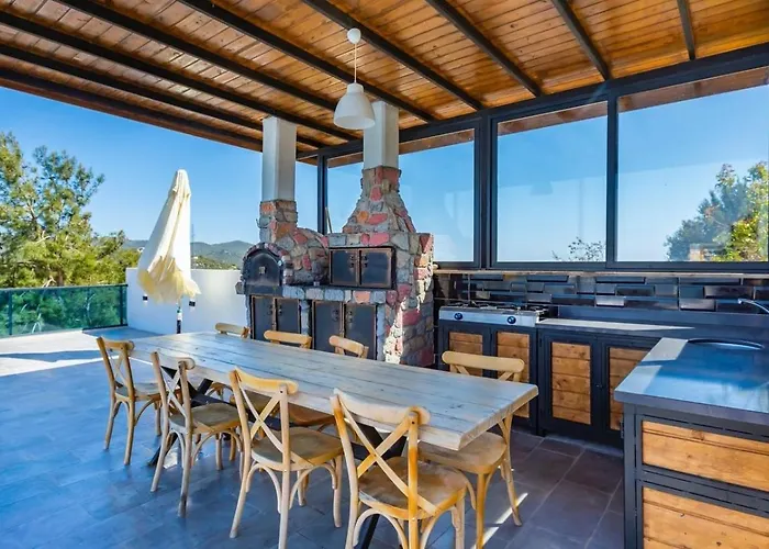 Kas 5 Bedroom Luxury With Private Pool Hot Tub Villa
