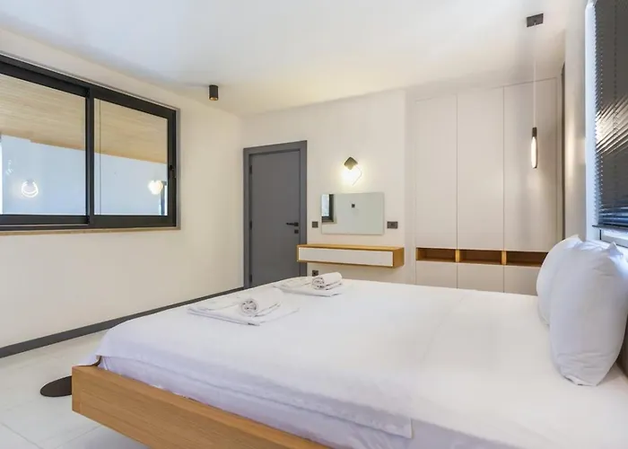 Kas 5 Bedroom Luxury With Private Pool Hot Tub