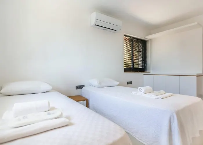 Kas 5 Bedroom Luxury With Private Pool Hot Tub * Kaş