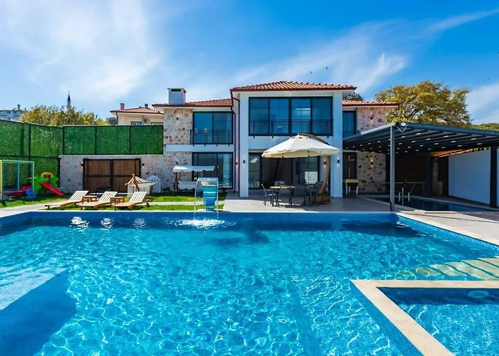 Kas 5 Bedroom Luxury With Private Pool Hot Tub Villa