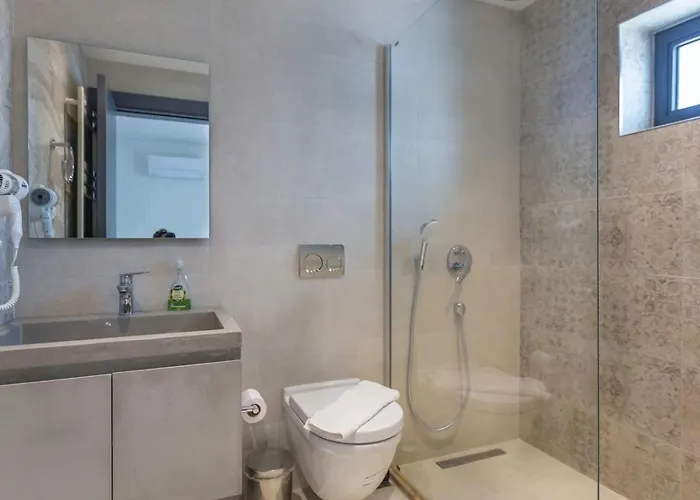 Kas 5 Bedroom Luxury With Private Pool Hot Tub *
